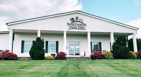 The Quaint Farm Cafe At Sweetwater Valley Farm In Tennessee Has Some Of The Best Treats Around