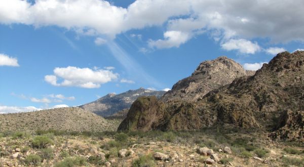 The Brief But Beautiful Catalina Canyon Loop Trail In Arizona Is Fun For The Whole Family