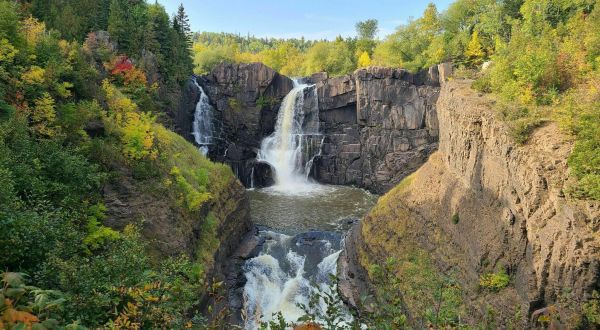The High Falls Trail In Minnesota Is A 1.2-Mile Out-And-Back With A Waterfall Finish