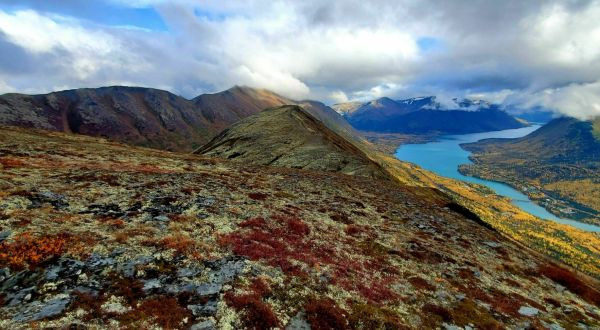 Take These 12 Incredible Alaska Hikes, One For Each Month Of The Year