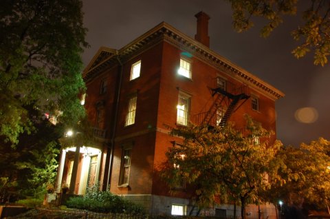 The Providence Ghost Tour In Rhode Island Is The Creepiest Thing You'll Ever Do