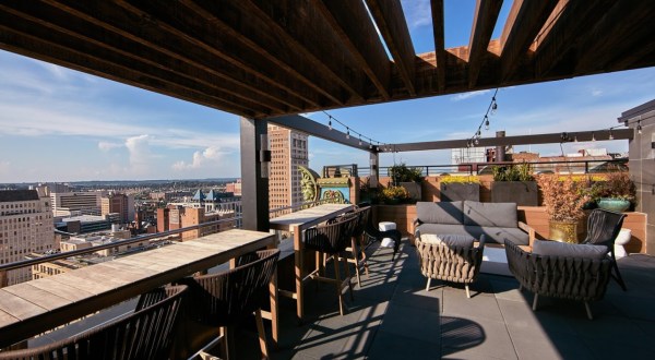 You’ll Love This Rooftop Restaurant In Alabama That’s Beyond Gorgeous
