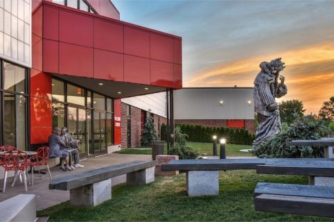 The Unique Day Trip To Grounds For Sculpture In New Jersey Is A Must-Do