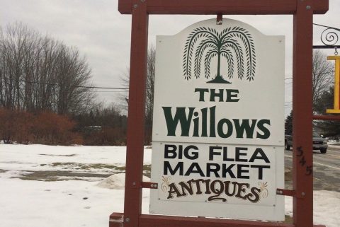 The Willows Flea Market Is A Three-Story Antique Shop In Maine That's Almost Too Good To Be True