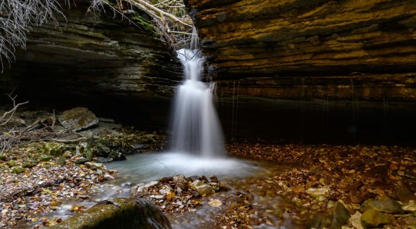 The Gorgeous 4-Mile Hike In Arkansas’ Boxley Valley That Will Lead You Past Waterfalls And Grottos