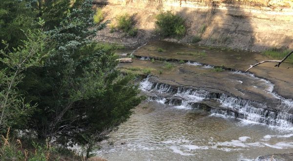 The Gorgeous 1.2-Mile Hike In Kansas’s Indian Rock Park That Will Lead You Past Two Waterfalls On The River