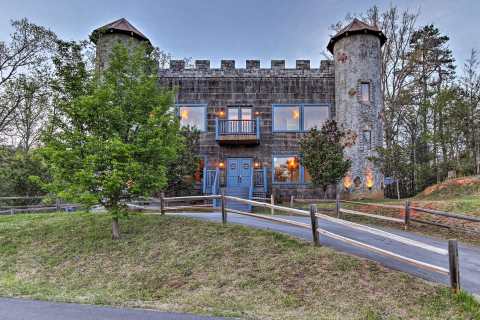 You'll Feel Like Royalty At The Castle In The Smokies, A Castle-Themed Cabin In East Tennessee