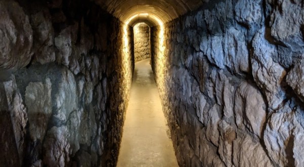 Travel Back In Time To The 1890s Like The Dalton Gang And Slip Through An Escape Tunnel In Kansas