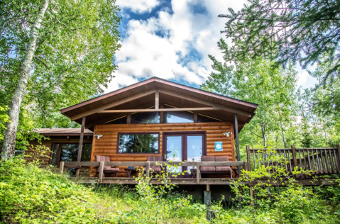 Get Away From It All With A Stay In This Cozy Hideaway Along Minnesota's Gunflint Trail