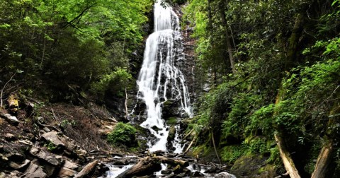 Escape To Mingo Falls For A Beautiful North Carolina Nature Scene