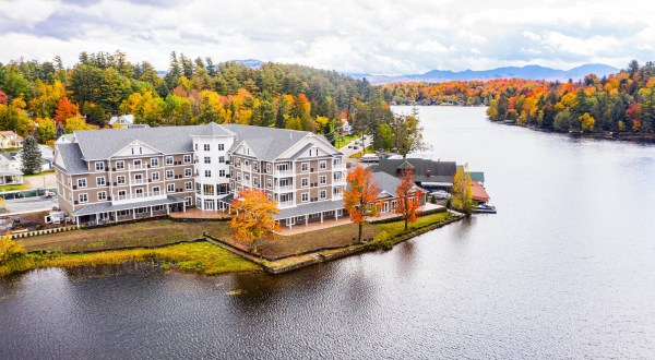 This Gorgeous Adirondack Lodge Is Surrounded By A Scenic Wonderland
