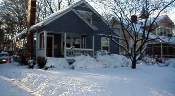 The Great Blizzard Of 2000 Dumped 24 Inches Of Snow On North Carolina