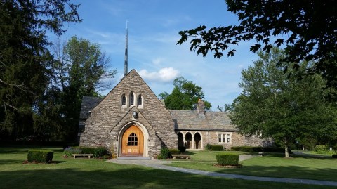 Duncan Memorial Chapel Is A Pretty Place Of Worship In Kentucky