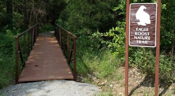 Take An Easy Loop Trail Past Some Of The Prettiest Scenery In Oklahoma On The Eagle Roost Nature Trail