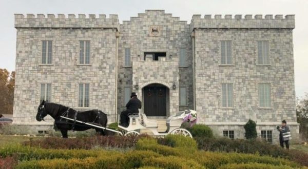 Clayshire Castle Is A Stunning Indiana Castle Where Your Fairy-Tale Dreams Can Come True
