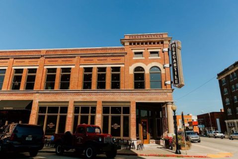 Take A Day Trip To Pawhuska And Discover The Pioneer Woman Mercantile In Oklahoma