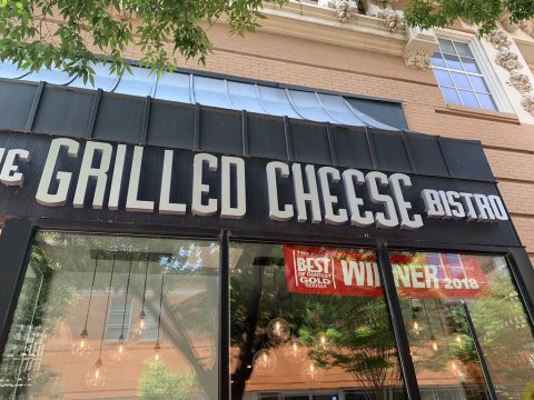 The Grilled Cheese Bistro In Virginia Is An Entire Restaurant Dedicated To The Best Cheesy Comfort Foods