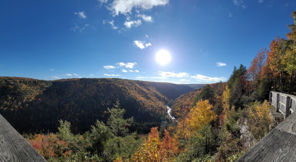 A Dazzling View Awaits At This Little-Known Overlook Near West Virginia’s Blackwater Falls