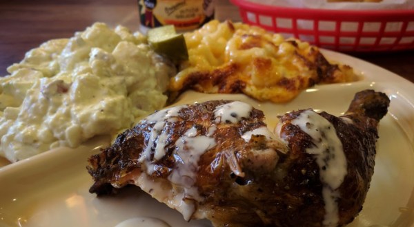 You’re Not A True Alabamian Until You’ve Tried Chicken With White Barbecue Sauce, The State’s Most Famous Dish