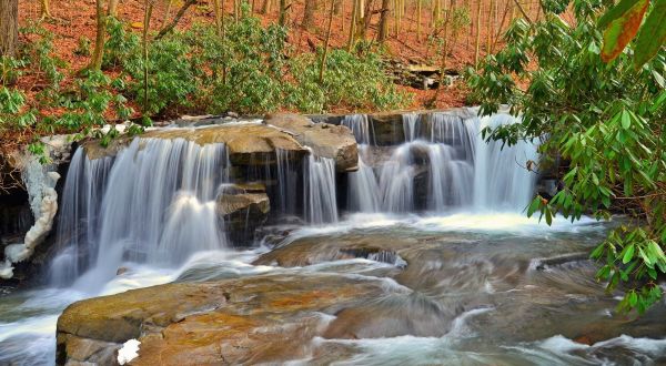 The Youghiogheny River Trail Near Pittsburgh Is A 3.7-Mile Out-And-Back Hike With A Waterfall Finish