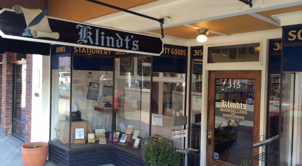 The Oldest Bookstore In Oregon, A Visit To Klindt’s Is A Delightful Experience For Book Lovers