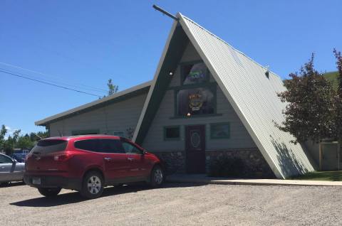 Enjoy A Retro Vibe And A Sports-Themed Menu At Harry's Place In Montana