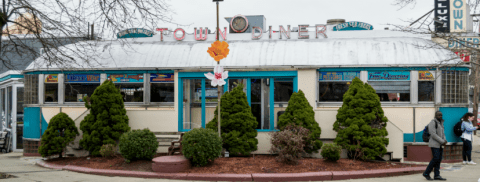 Visit Deluxe Town Diner, The Small Town Diner In Massachusetts That's Been Around Since The 1940s