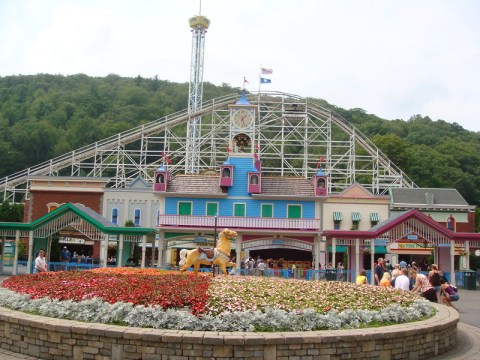 The Unique Day Trip To Lake Compounce In Connecticut Is A Must-Do
