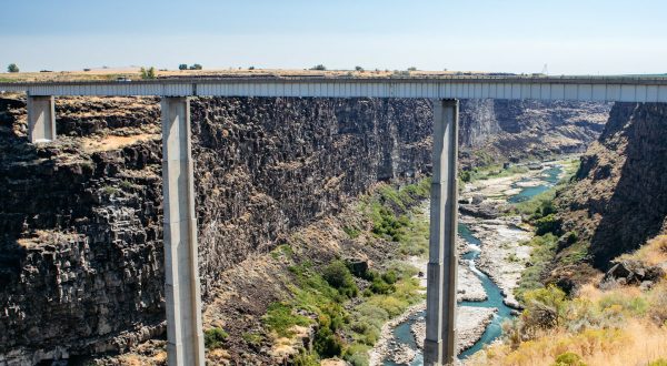 Check Out The Stomach-Dropping View Of The Snake River Canyon From The Historic Hansen Bridge In Idaho