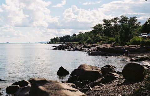 This Hidden Beach Along Minnesota's North Shore Is The Best Place To Find Agates