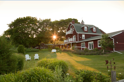 Make Your Escape To The Chanticleer Guest House, An Isolated Inn In Wisconsin