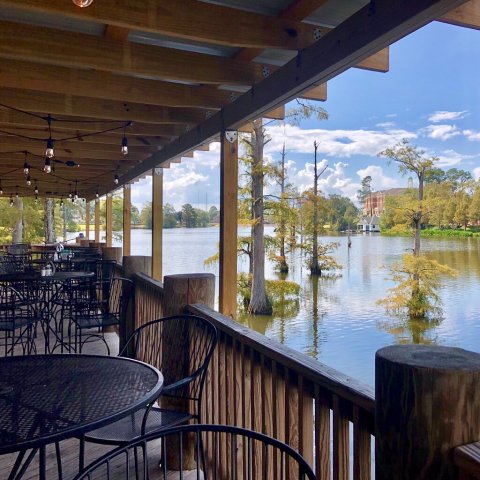 Dazzling Views And Superb Seafood Await You At Waterfront Grill In Louisiana