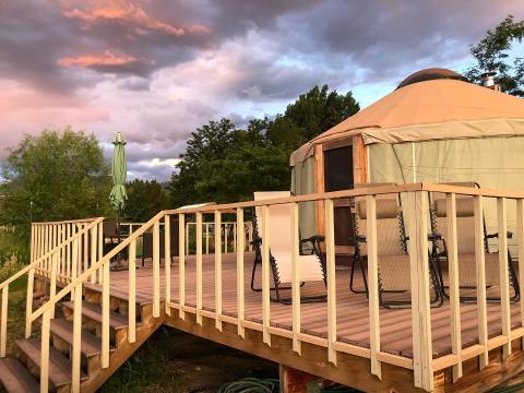 There's A Bed and Breakfast On This Farm And Vineyard In Colorado And You Simply Have To Visit