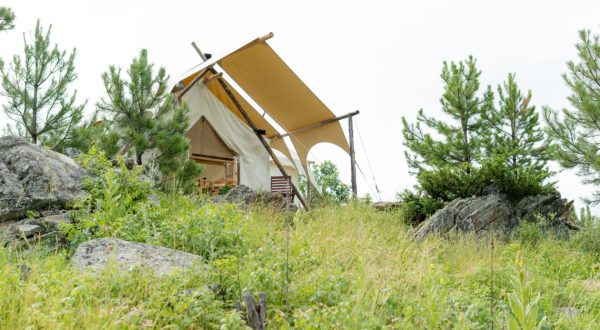 South Dakota’s Glampground Getaway, Mt. Rushmore Glamping Resort Is Truly One-Of-A-Kind