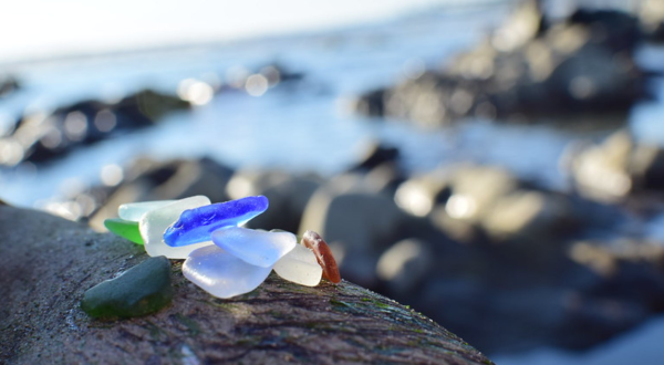 You’ll Want To Visit These 5 Beaches For The Most Beautiful Massachusetts Sea Glass