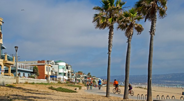 Spend A Day Cycling Down The Coast Of Manhattan Beach And Enjoying The Ocean Waves In Southern California