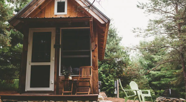 Rent This Tiny House In The Woods For An Unforgettable Northern Michigan Getaway