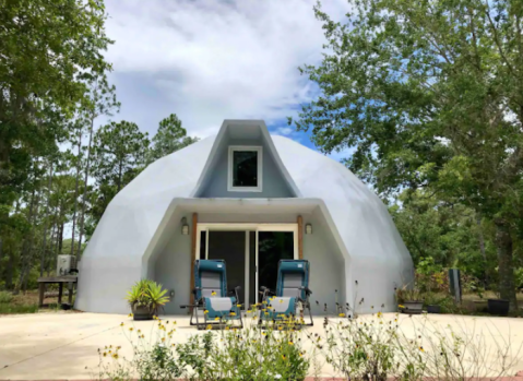 You Can Rent This Dome-House In Lake Wales, Florida For A Unique Getaway