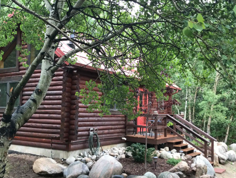 Soak In The Hot Tub At Your Own Private Sanctuary At This Log Cabin In Montana