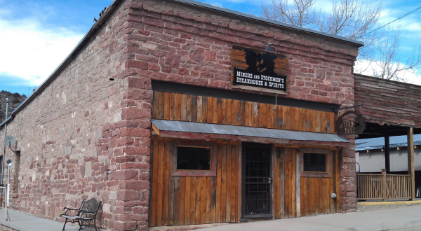 Dine At Miners And Stockmen’s Steakhouse, A Wyoming Institution That Dates Back to 1862