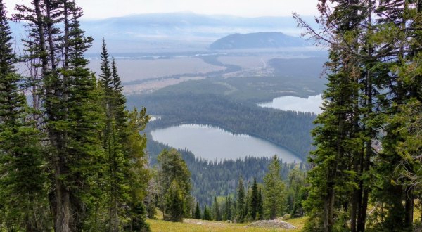 Amphitheater Lake Trail Is A Challenging Hike In Wyoming That Will Make Your Stomach Drop