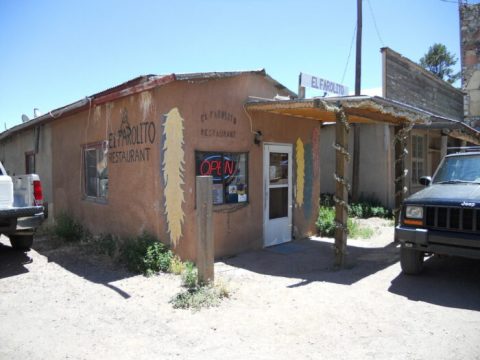 El Farolito Is A Little-Known New Mexico Restaurant That's In The Middle Of Nowhere, But Worth The Drive