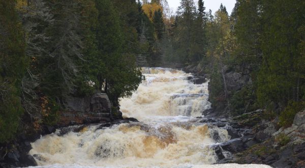 For A Spectacular Glimpse Of The North Shore In A Hidden Gem State Park, Hike Minnesota’s Humpback Trail