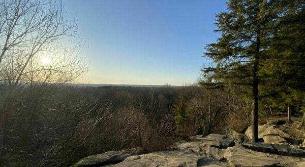 Take An Easy Loop Trail Past Some Of The Prettiest Scenery In Ohio On The Ledges Trail
