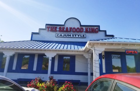 Make Sure To Come Hungry To The Build-Your-Own Seafood-Boil Restaurant, The Seafood King, In Alabama