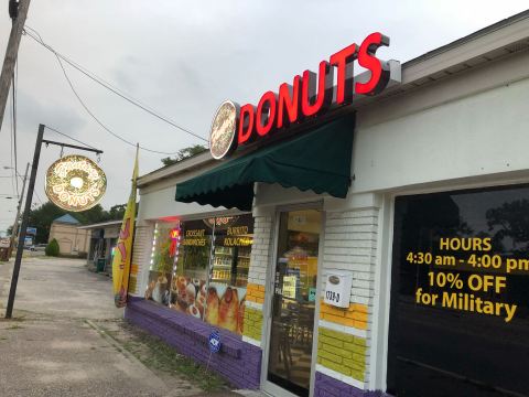Fantasy Donuts In Mississippi Is Everything You've Dreamed Of  