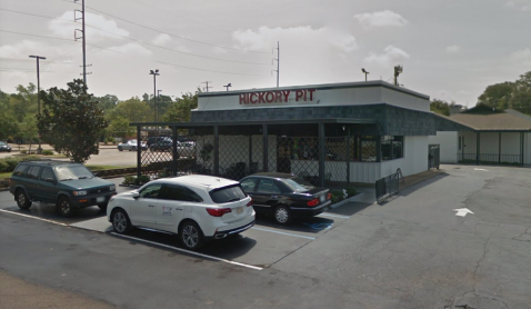 A Decades-Old Landmark, Hickory Pit In Mississippi Has Been Frequented By Diners From Near And Far       