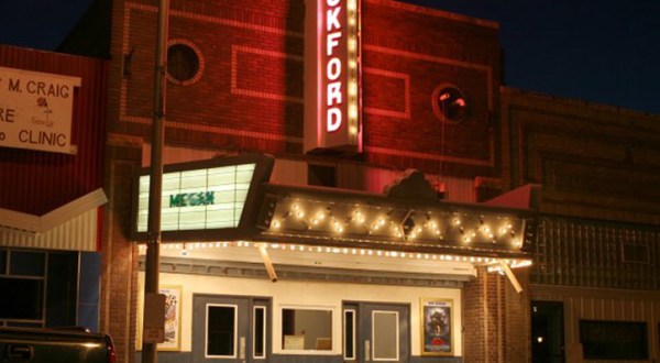 The Rockford Theatre In North Dakota Is Still Showing Movies After 100 Years Of Cinema