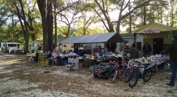 Get Ready For The Sale Of The Year With The 275-Mile Yard Sale In Florida