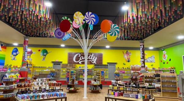The Brand-New Rushmore Candy Company In South Dakota Proves There’s Still A Kid In All Of Us